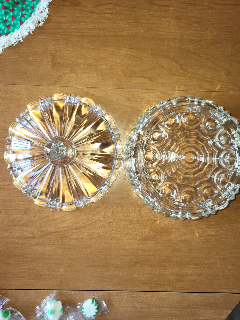 Anchor Hocking Clear Glass Covered Vanity Dish - Pressed Pattern